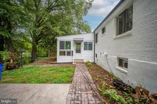 6709 Forest Hill Dr, University Park, MD 20782 - Photo 41