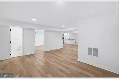 6709 Forest Hill Drive, University Park, MD 20782 - Photo 27