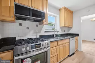 6709 Forest Hill Dr, University Park, MD 20782 - Photo 21