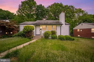 6709 Forest Hill Dr, University Park, MD 20782 - Photo 3