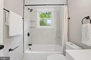 2005 Gaylord Dr, Suitland, MD 20746 - Photo 11