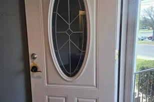 2345 Iverson St, Temple Hills, MD 20748 - Photo 3