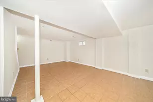 8300 Larchwood St, Hyattsville, MD 20784 - Photo 39