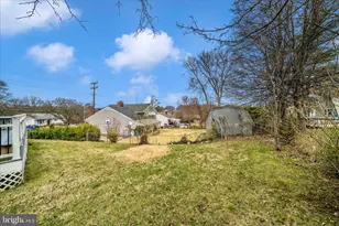 8300 Larchwood St, Hyattsville, MD 20784 - Photo 49