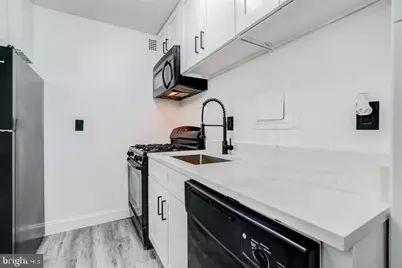 1836 Metzerott Road #1416, Hyattsville, MD 20783 - Photo 15