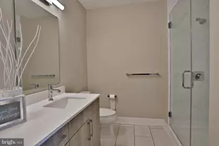 145 Riverhaven Dr, Oxon Hill, MD 20745 - Photo 13