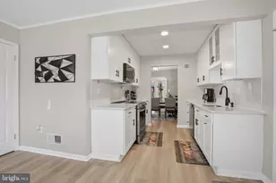 6201 Goodman Rd, Laurel, MD 20707 - Photo 21