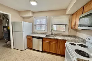 15758 Pointer Ridge Dr, Bowie, MD 20716 - Photo 7