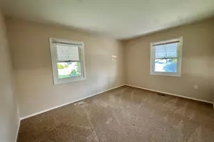 15758 Pointer Ridge Dr, Bowie, MD 20716 - Photo 23