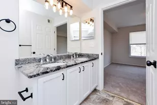 13900 Farnsworth Ln, Upper Marlboro, MD 20772 - Photo 39