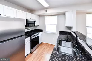 13900 Farnsworth Ln, Upper Marlboro, MD 20772 - Photo 21