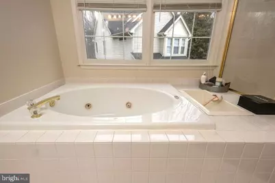 16000 Pennsbury Drive, Bowie, MD 20716 - Photo 21