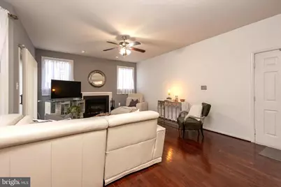 16000 Pennsbury Drive, Bowie, MD 20716 - Photo 17