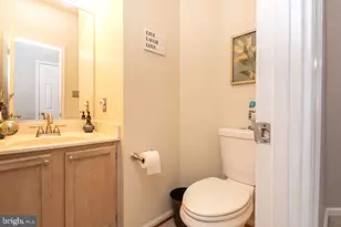 16000 Pennsbury Dr, Bowie, MD 20716 - Photo 23