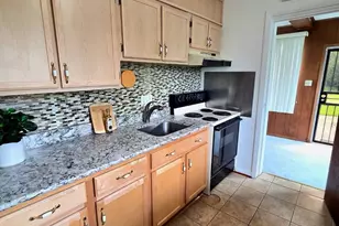 5123 Navahoe St, College Park, MD 20740 - Photo 5
