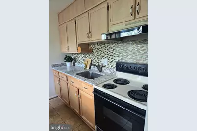 5123 Navahoe Street, College Park, MD 20740 - Photo 3