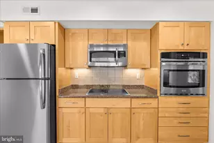 15808 Plainview Ln, Bowie, MD 20716 - Photo 11