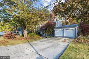 15808 Plainview Ln, Bowie, MD 20716 - Photo 3