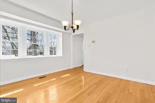 15808 Plainview Ln, Bowie, MD 20716 - Photo 5