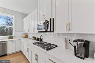 2919 Blue Skies Ln, Upper Marlboro, MD 20774 - Photo 15