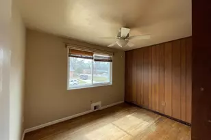 7407 Sweetbriar Dr, College Park, MD 20740 - Photo 15