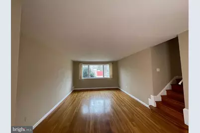 7407 Sweetbriar Drive, College Park, MD 20740 - Photo 5