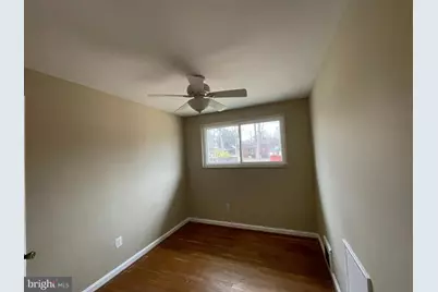 7407 Sweetbriar Drive, College Park, MD 20740 - Photo 17