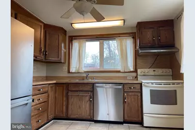 7407 Sweetbriar Drive, College Park, MD 20740 - Photo 21