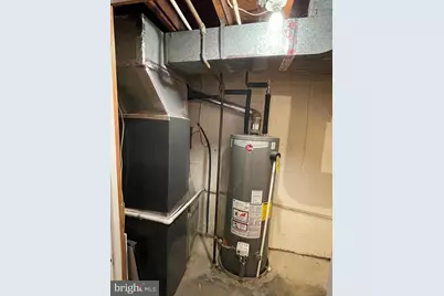 7407 Sweetbriar Drive, College Park, MD 20740 - Photo 31