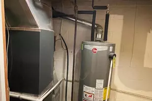 7407 Sweetbriar Dr, College Park, MD 20740 - Photo 31