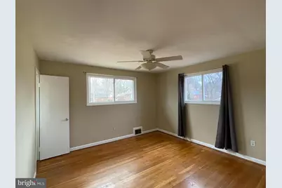 7407 Sweetbriar Drive, College Park, MD 20740 - Photo 7