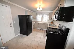 2610 Lakehurst, District Heights, MD 20747 - Photo 3