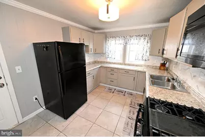 2610 Lakehurst, District Heights, MD 20747 - Photo 5