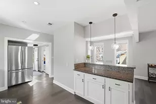 4222 34th St, Mount Rainier, MD 20712 - Photo 9