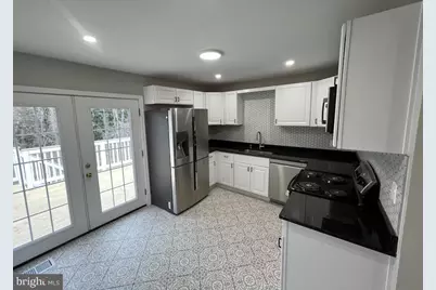 11160 Tippett Road, Clinton, MD 20735 - Photo 7