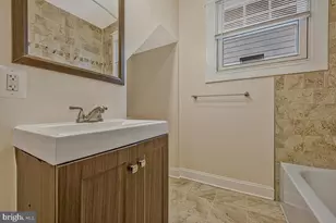 3206 Bunker Hill Rd, Mount Rainier, MD 20712 - Photo 9