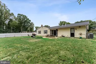 2217 Harwood Ln, Bowie, MD 20716 - Photo 9