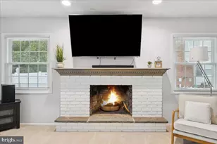 2217 Harwood Ln, Bowie, MD 20716 - Photo 3