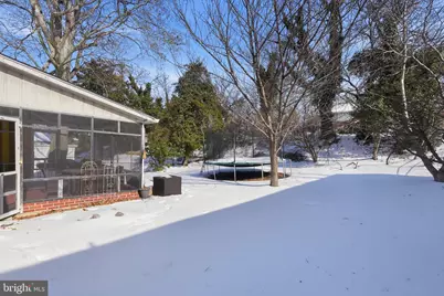 5820 Woodland Drive, Oxon Hill, MD 20745 - Photo 19