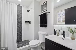 6018 Woodland Ln, Clinton, MD 20735 - Photo 15