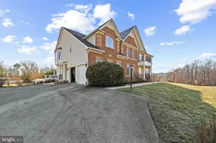 2501 Friendship Heights Dr, Fort Washington, MD 20744 - Photo 1