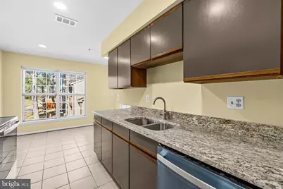 4809 River Valley Way #131, Bowie, MD 20720 - Photo 5