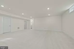 16500 Golden Crown Dr, Upper Marlboro, MD 20774 - Photo 87