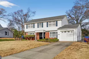 2810 Spindle Ln, Bowie, MD 20715 - Photo 3