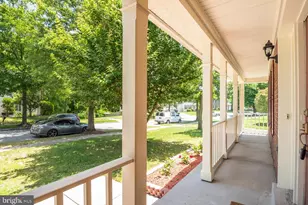 10814 Weeping Willow Ln, Beltsville, MD 20705 - Photo 5