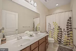 7208 Cherry Ln, Laurel, MD 20707 - Photo 21