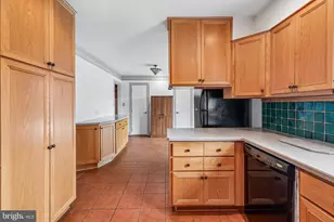 12414 Starlight Ln, Bowie, MD 20715 - Photo 37