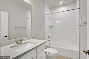 5610 Hyattsville Dr, Hyattsville, MD 20782 - Photo 17