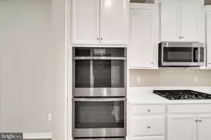 5610 Hyattsville Dr, Hyattsville, MD 20782 - Photo 13