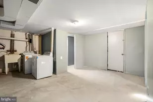 6212 Carters Ln, Riverdale, MD 20737 - Photo 27